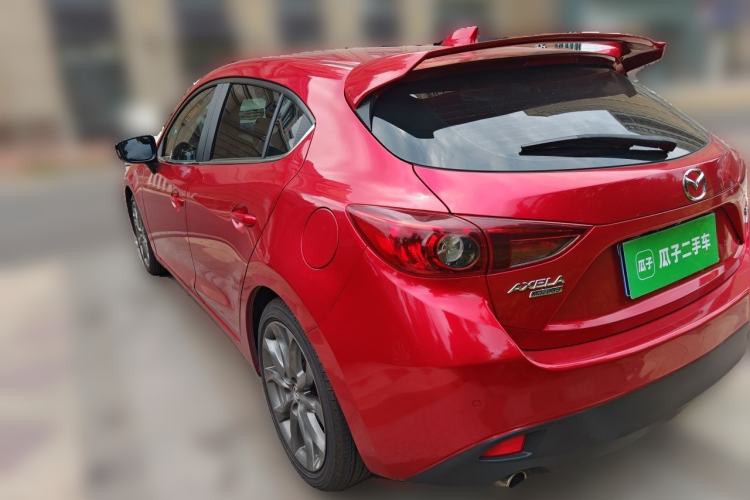 Used Mazda 3 Axela 2014 Hatchback 2.0L Automatic Sport Model Rear Left 45 Deg