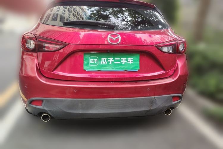 Used Mazda 3 Axela 2014 Hatchback 2.0L Automatic Flagship Model Rear
