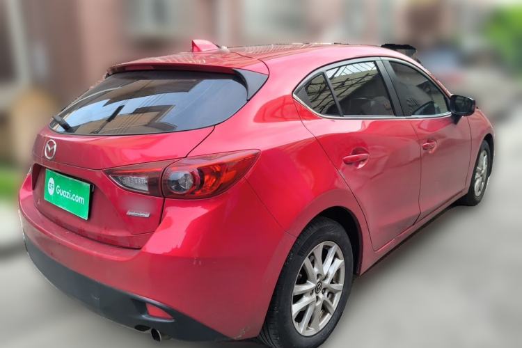 Used Mazda 3 Axela 2014 Hatchback 1.5L Manual Comfort Model Rear Right 45 Deg
