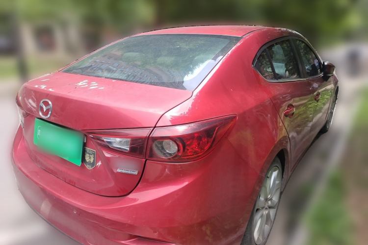 Used Mazda 3 Axela 2014 Sedan 2.0L Automatic Flagship Model Rear Right 45 Deg