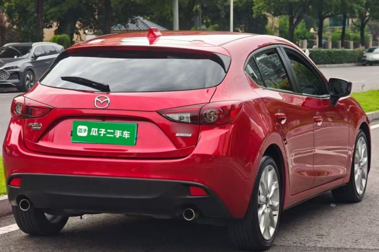 Used Mazda 3 Axela 2014 Hatchback 2.0L Automatic Sport Model Rear Right 45 Deg
