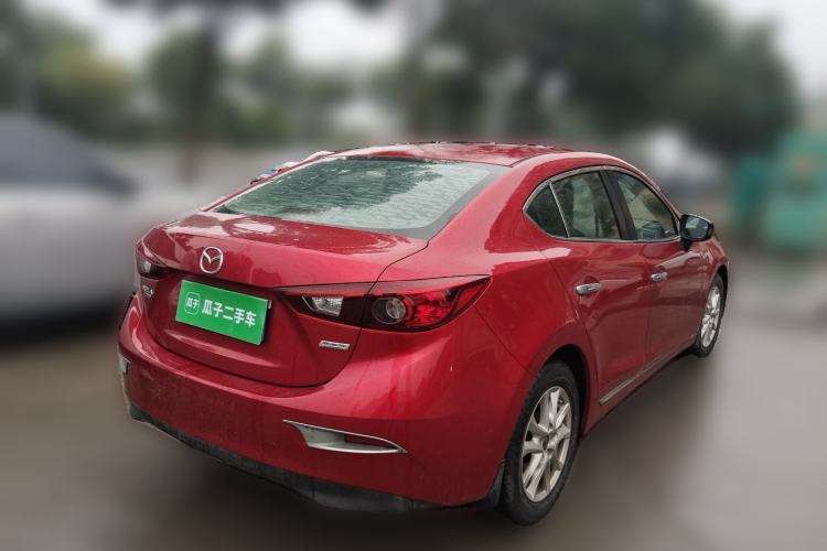 Used Mazda 3 Axela 2014 Sedan 1.5L Manual Comfort Model Rear Right 45 Deg