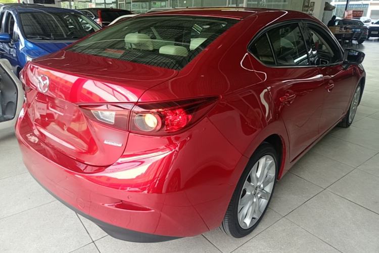 Used Mazda 3 Axela 2014 Sedan 2.0L Automatic Sport Model Rear Right 45 Deg