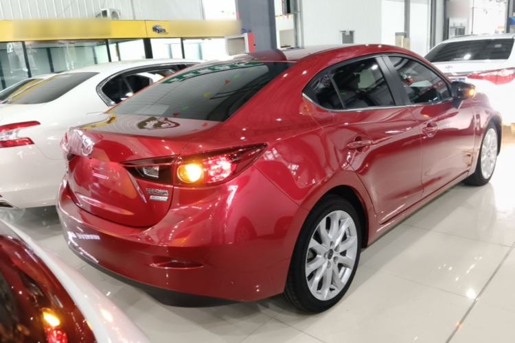 Used Mazda 3 Axela 2014 Sedan 2.0L Automatic Sport Model Rear Right 45 Deg