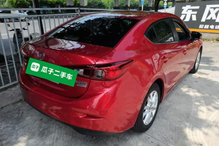Used Mazda 3 Axela 2014 Sedan 1.5L Automatic Luxury Model Rear Right 45 Deg