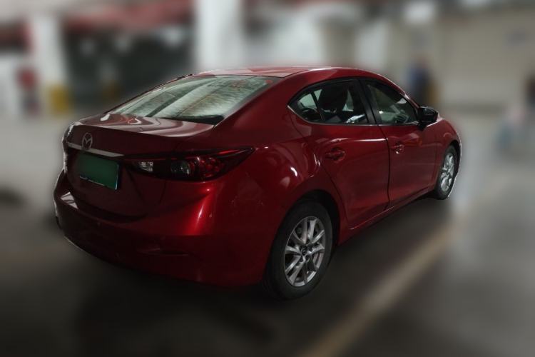 Used Mazda 3 Axela 2014 Sedan 1.5L Manual Comfort Model Rear Right 45 Deg