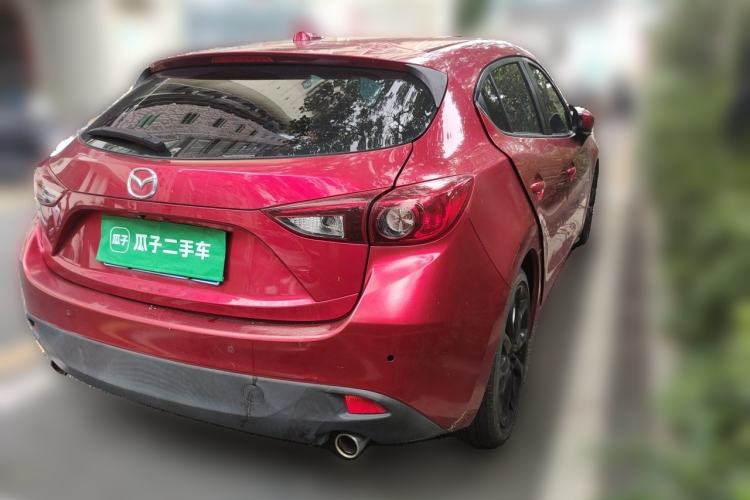 Used Mazda 3 Axela 2014 Hatchback 2.0L Automatic Flagship Model Rear Right 45 Deg
