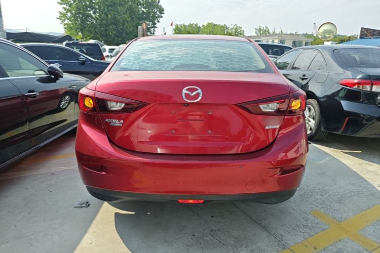 Used Mazda 3 Axela 2014 Sedan 1.5L Automatic Luxury Model Rear