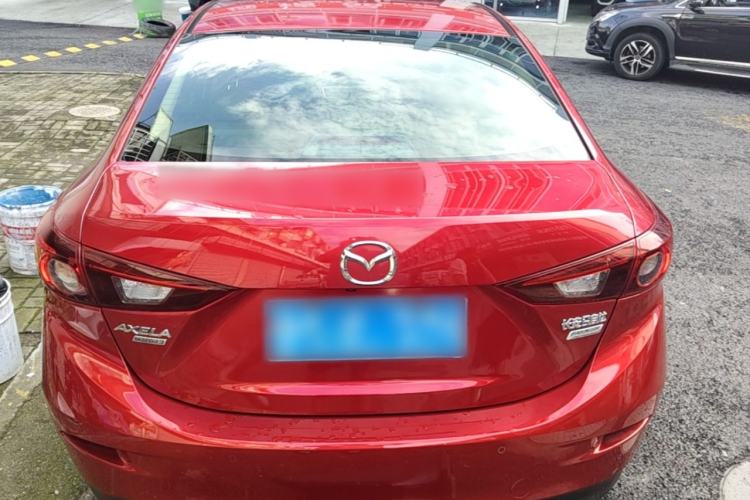 Used Mazda 3 Axela 2014 Sedan 1.5L Automatic Luxury Model Rear
