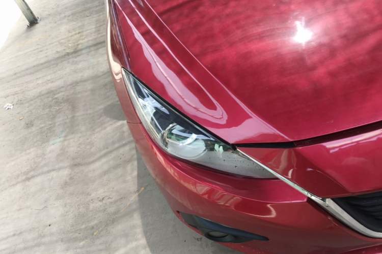 Used Mazda 3 Axela 2014 Hatchback 1.5L Automatic Luxury Model Right Front Headlight