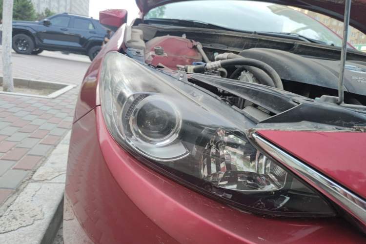 Used Mazda 3 Axela 2014 Sedan 1.5L Automatic Comfort Model Right Front Headlight