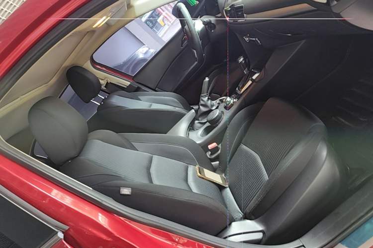 Used Mazda 3 Axela 2014 Sedan 1.5L Automatic Luxury Model Right Front Seat