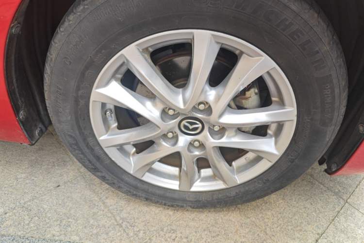 Used Mazda 3 Axela 2014 Sedan 1.5L Automatic Luxury Model Right Front Wheel Hub