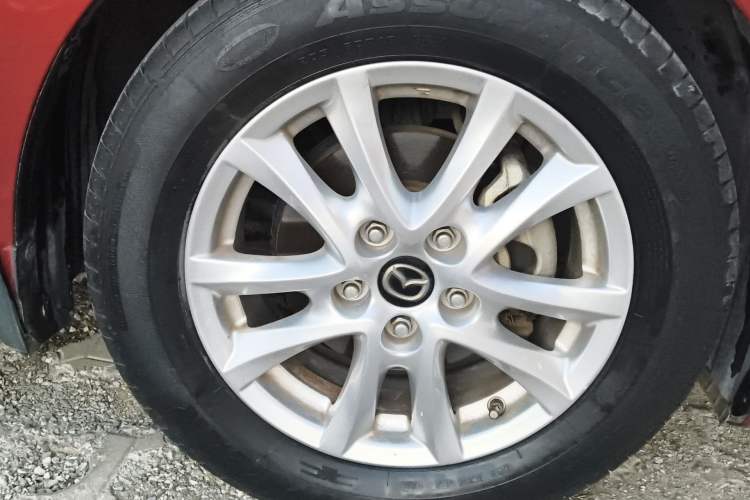 Used Mazda 3 Axela 2014 Sedan 1.5L Automatic Comfort Model Right Front Wheel Hub