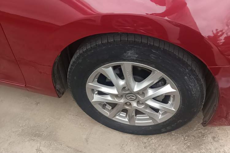 Used Mazda 3 Axela 2014 Sedan 1.5L Automatic Comfort Model Right Front Wheel Hub