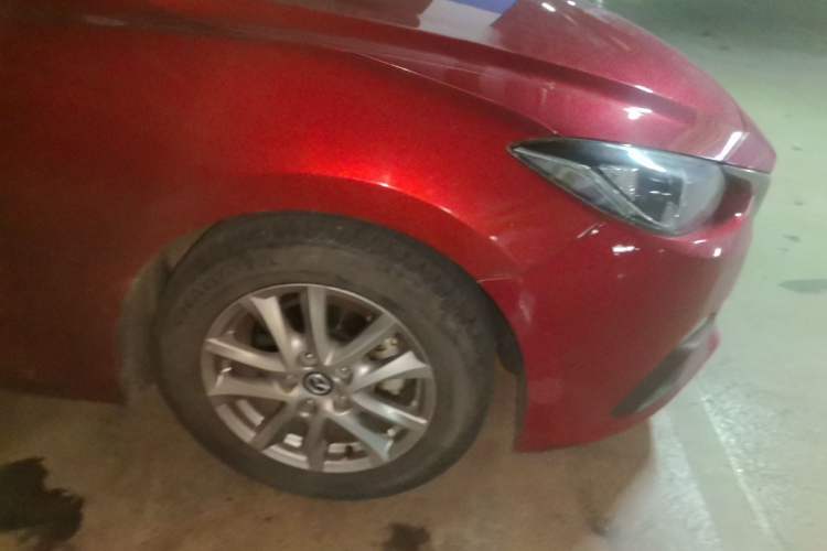 Used Mazda 3 Axela 2014 Sedan 1.5L Manual Comfort Model Right Front Wheel Hub