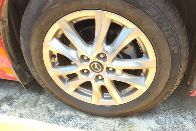Used Mazda 3 Axela 2014 Hatchback 1.5L Automatic Prestige Model Right Front Wheel Hub