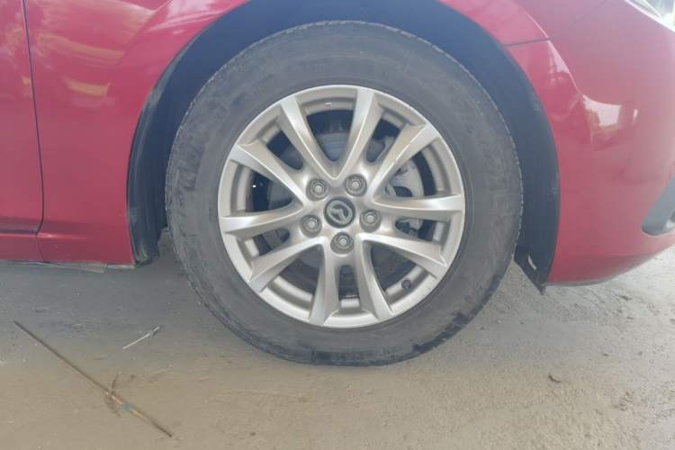 Used Mazda 3 Axela 2014 Sedan 1.5L Automatic Luxury Model Right Front Wheel Hub