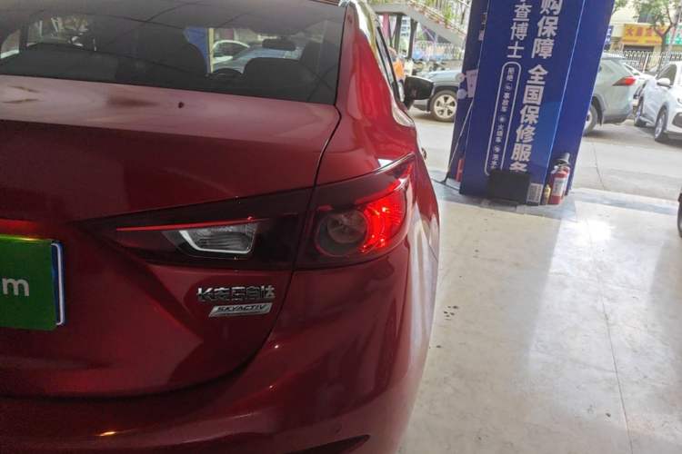 Used Mazda 3 Axela 2014 Sedan 1.5L Automatic Luxury Model Right Rear Taillight