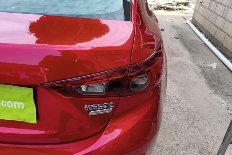 Used Mazda 3 Axela 2014 Sedan 1.5L Automatic Luxury Model Right Rear Taillight