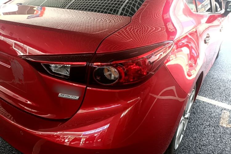 Used Mazda 3 Axela 2014 Sedan 2.0L Automatic Sport Model Right Rear Taillight