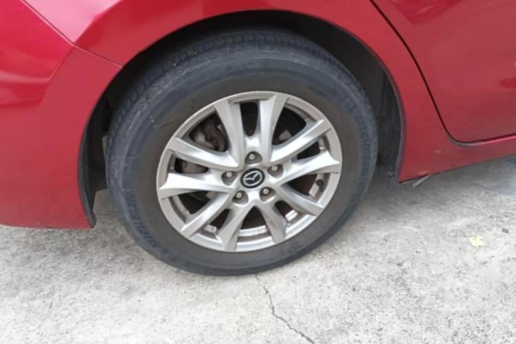 Used Mazda 3 Axela 2014 Sedan 1.5L Automatic Comfort Model Right Rear Wheel Hub