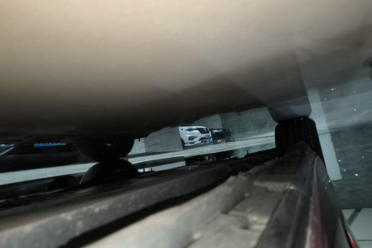 Used Mazda 3 Axela 2014 Sedan 1.5L Automatic Luxury Model Right Side Sill