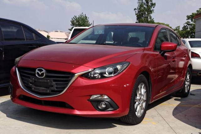 Used Mazda 3 Axela 2014 Sedan 1.5L Automatic Luxury Model