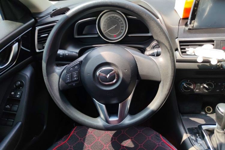 Used Mazda 3 Axela 2014 Sedan 1.5L Automatic Comfort Model Steering Wheel