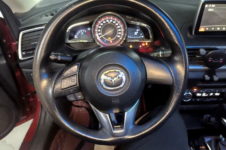 Used Mazda 3 Axela 2014 Sedan 1.5L Automatic Luxury Model Steering Wheel