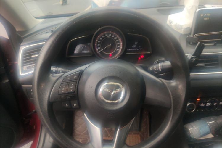 Used Mazda 3 Axela 2014 Sedan 1.5L Automatic Luxury Model Steering Wheel