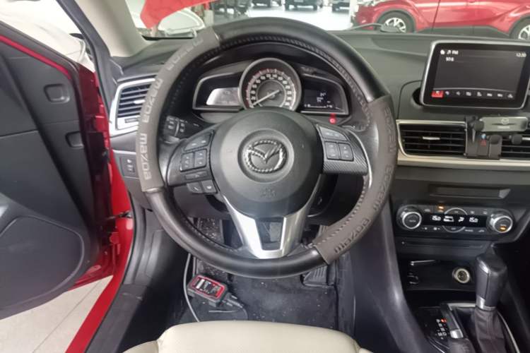 Used Mazda 3 Axela 2014 Sedan 2.0L Automatic Sport Model Steering Wheel