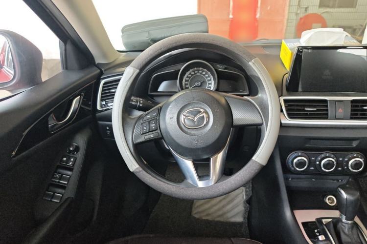 Used Mazda 3 Axela 2014 Sedan 1.5L Automatic Comfort Model Steering Wheel