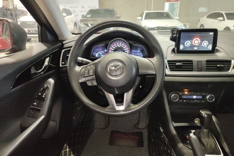 Used Mazda 3 Axela 2014 Sedan 1.5L Automatic Luxury Model Steering Wheel