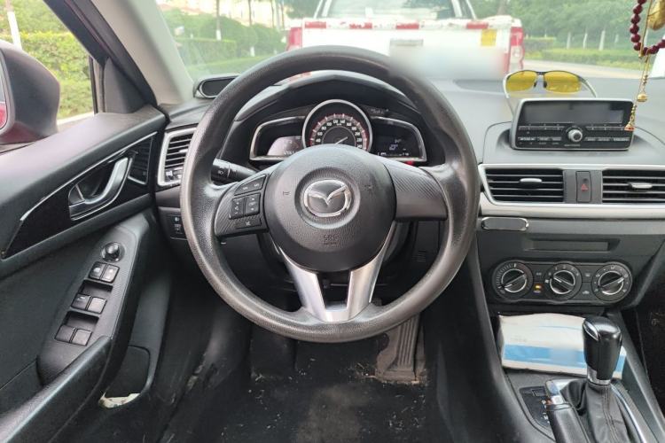 Used Mazda 3 Axela 2014 Sedan 1.5L Automatic Comfort Model Steering Wheel