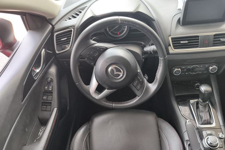Used Mazda 3 Axela 2014 Sedan 2.0L Automatic Sport Model Steering Wheel