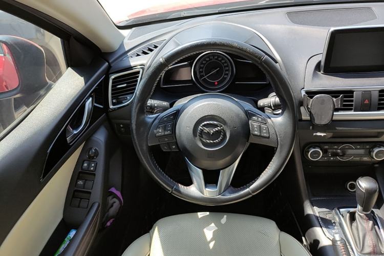 Used Mazda 3 Axela 2014 Sedan 2.0L Automatic Sport Model Steering Wheel