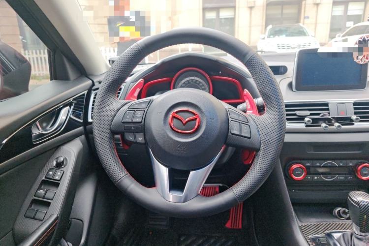 Used Mazda 3 Axela 2014 Hatchback 2.0L Automatic Sport Model Steering Wheel
