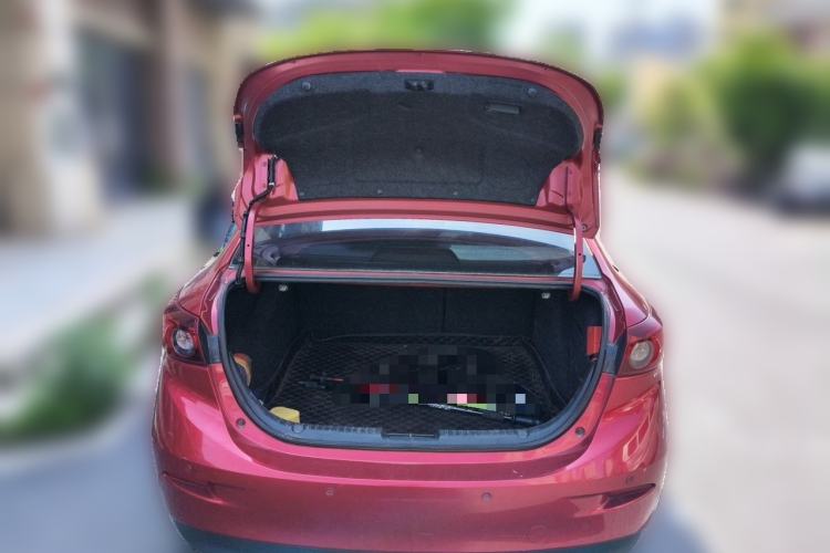 Used Mazda 3 Axela 2014 Sedan 1.5L Automatic Comfort Model Trunk