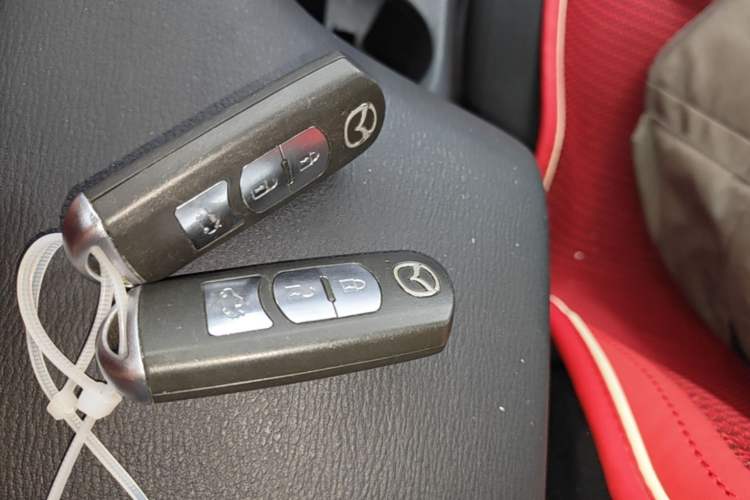 Used Mazda 3 Axela 2014 Sedan 1.5L Automatic Luxury Model Vehicle Key