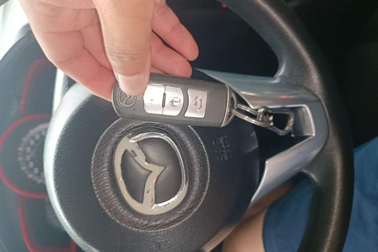 Used Mazda 3 Axela 2014 Sedan 1.5L Automatic Comfort Model Vehicle Key