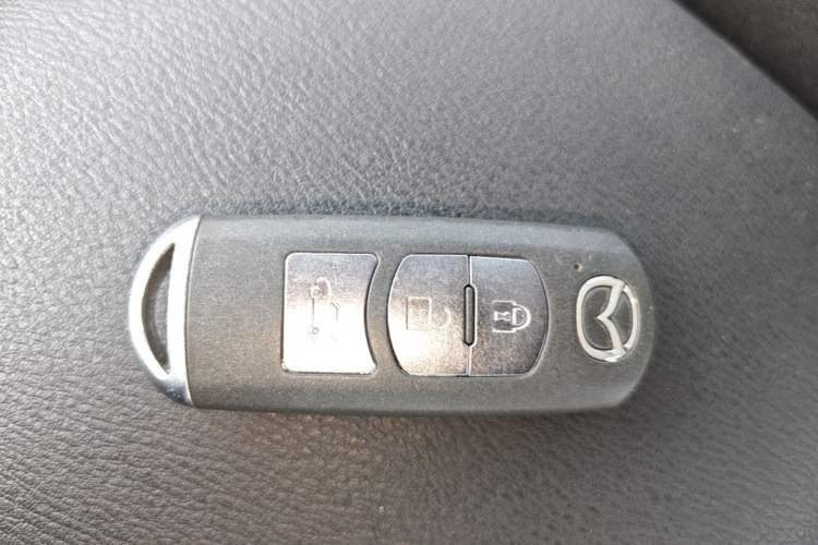 Used Mazda 3 Axela 2014 Sedan 1.5L Automatic Luxury Model Vehicle Key