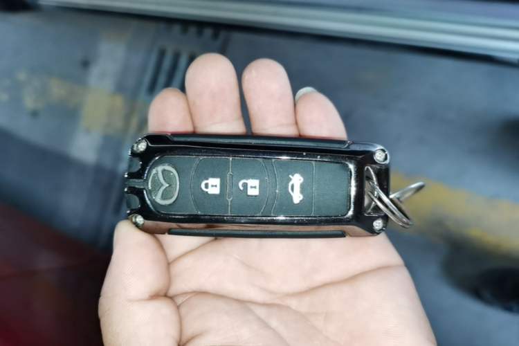 Used Mazda 3 Axela 2014 Sedan 1.5L Automatic Luxury Model Vehicle Key
