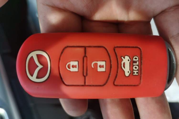 Used Mazda 3 Axela 2014 Sedan 1.5L Manual Comfort Model Vehicle Key