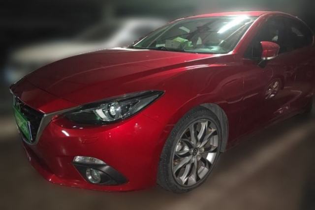 Used Mazda 3 Axela 2014 Sedan 2.0L Automatic Flagship Model