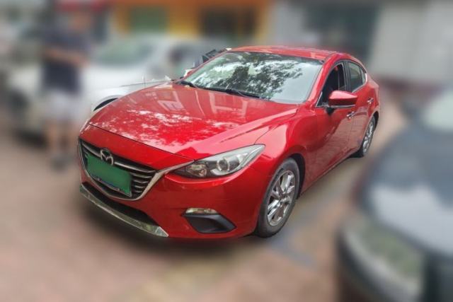 Używany Mazda 3 Axela 2014 Sedan 1.5L Manual Comfort Model