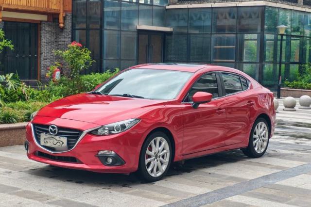 Mazda 3 Axela 2014 Sedan 2.0L Automatic Sport Model usado