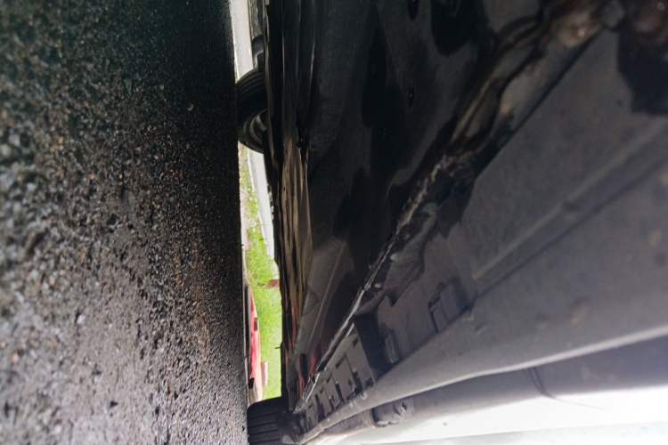 Used Mazda 3 Axela 2014 Sedan 1.5L Automatic Comfort Model Chassis Front Left