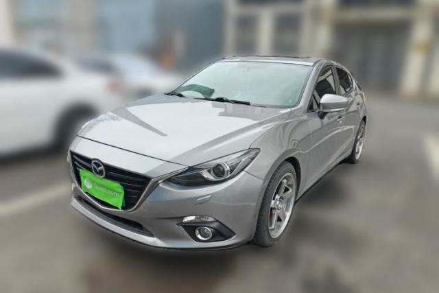 Mazda 3 Axela 2014 Hatchback 2.0L Automatic Flagship Model usado