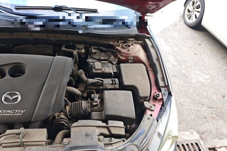 Used Mazda 3 Axela 2014 Sedan 2.0L Automatic Flagship Model Engine Bay Left